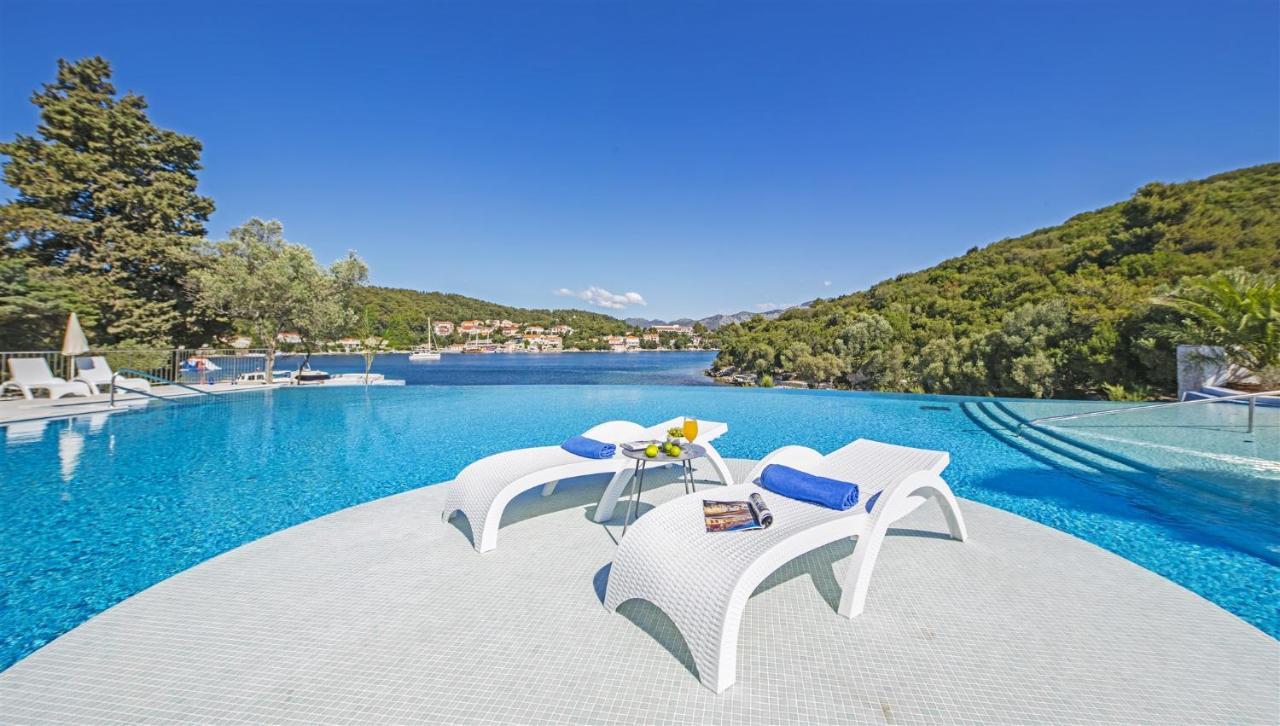 Aminess Vival Port9 Residence Korcula Town Exterior photo