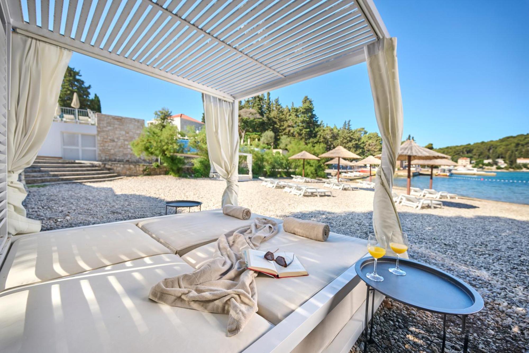 Aminess Vival Port9 Residence Korcula Town Exterior photo